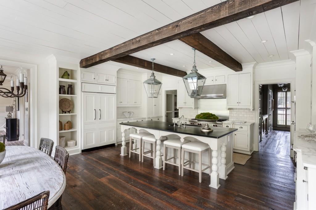 3741 Dumbarton Road NW