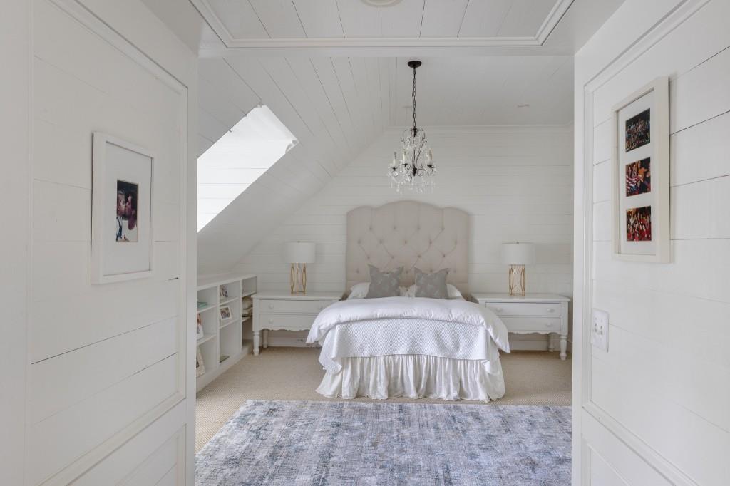 3741 Dumbarton Road NW