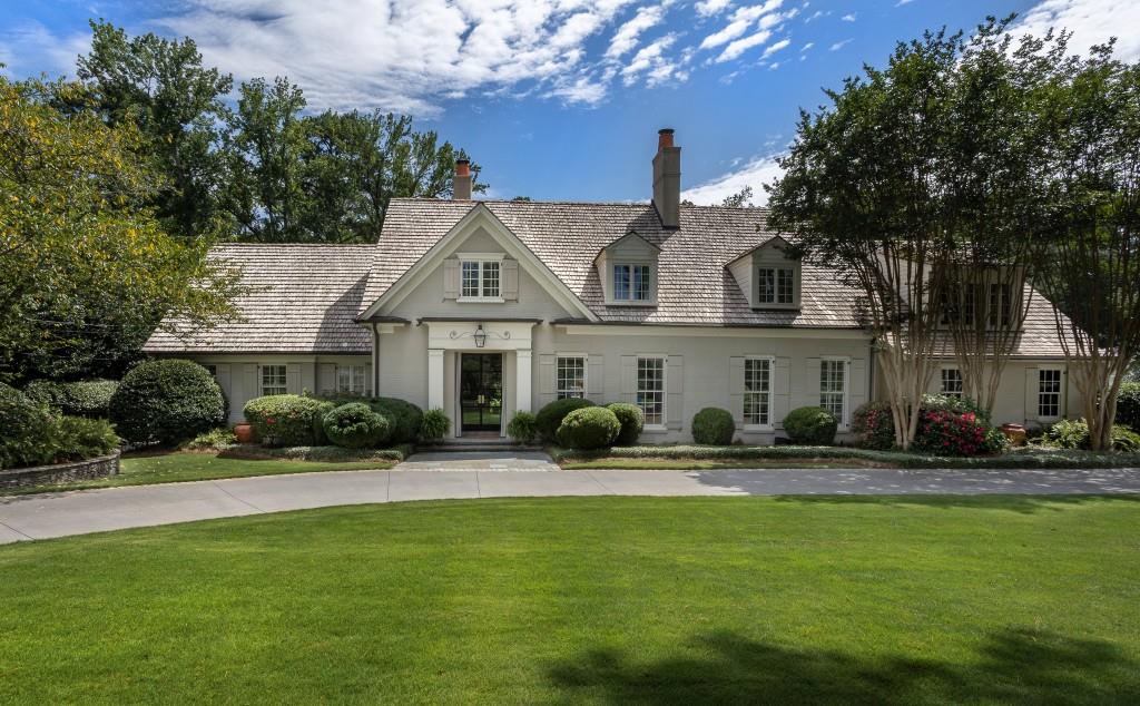 3741 Dumbarton Road NW