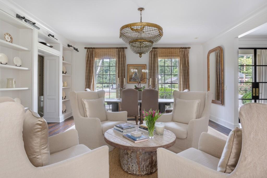 3741 Dumbarton Road NW