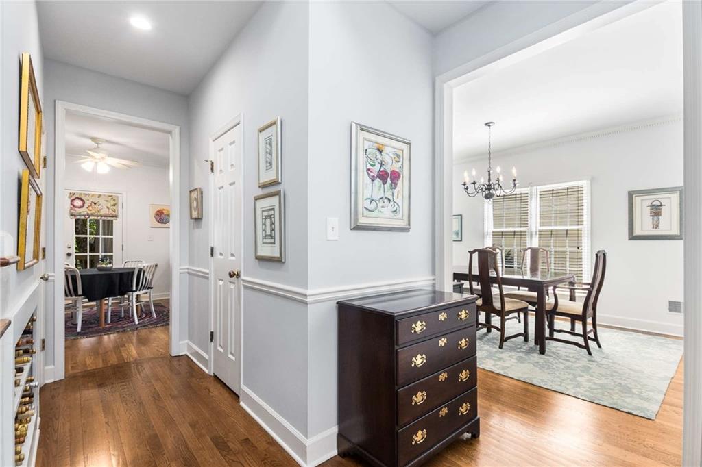 11 Pointe Terrace SE