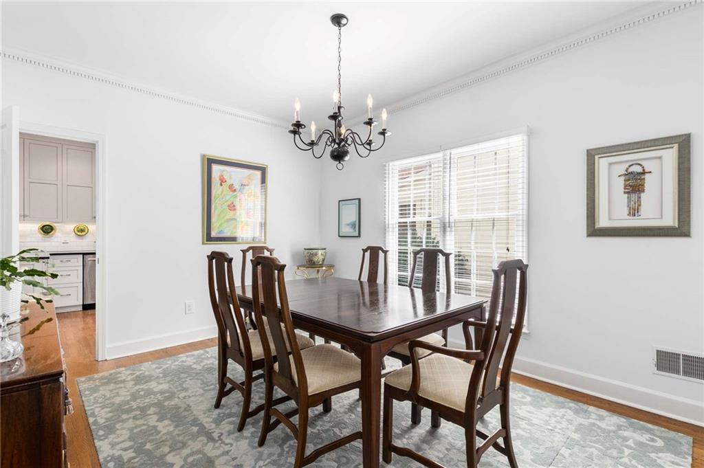 11 Pointe Terrace SE