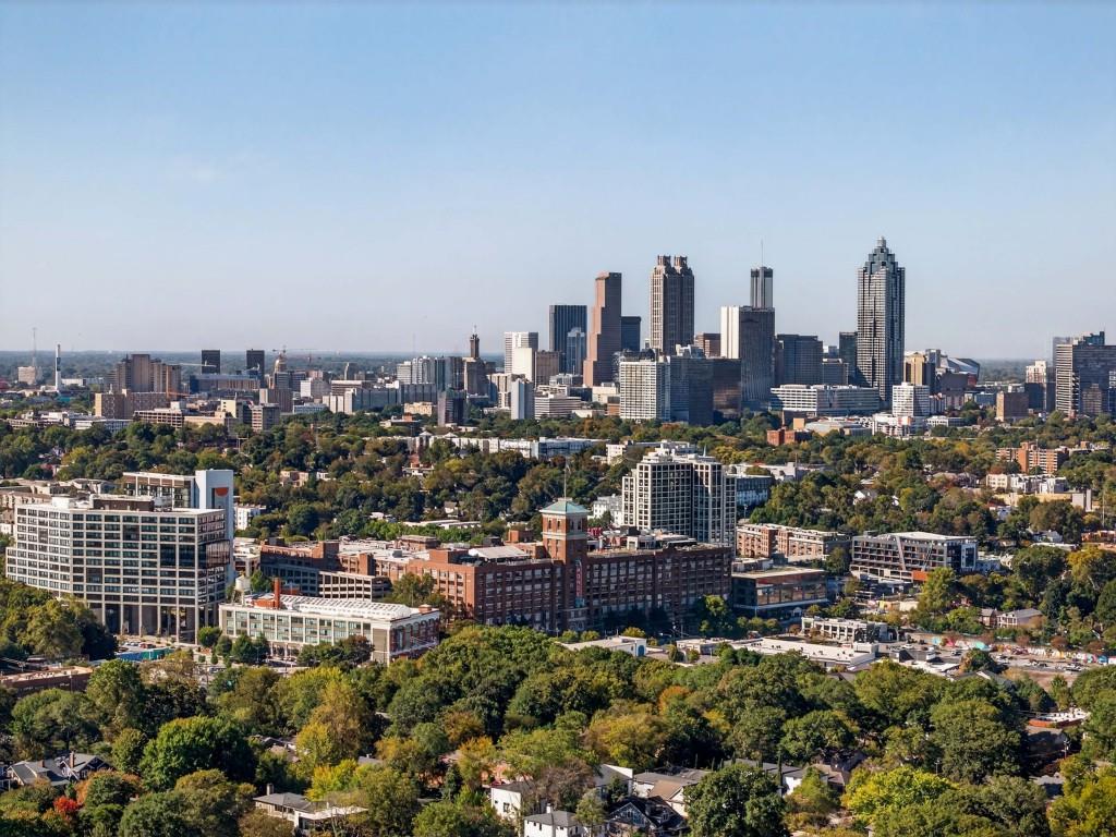 918 Highland View NE