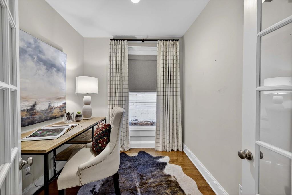 918 Highland View NE