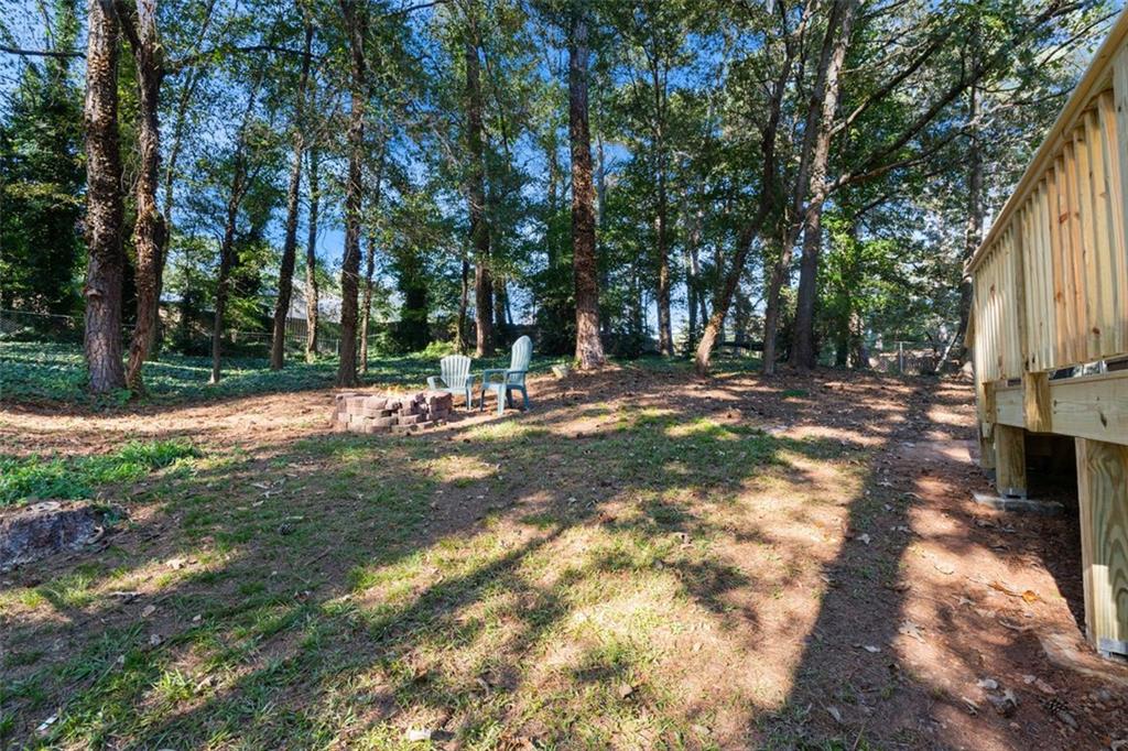 163 Castleair Court NE