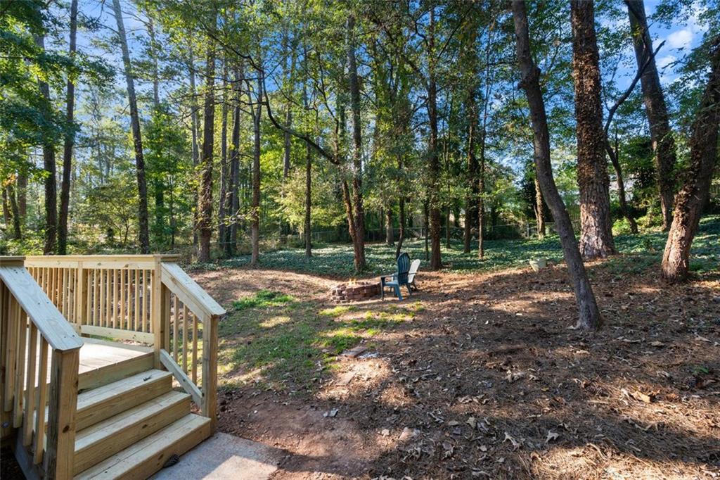 163 Castleair Court NE