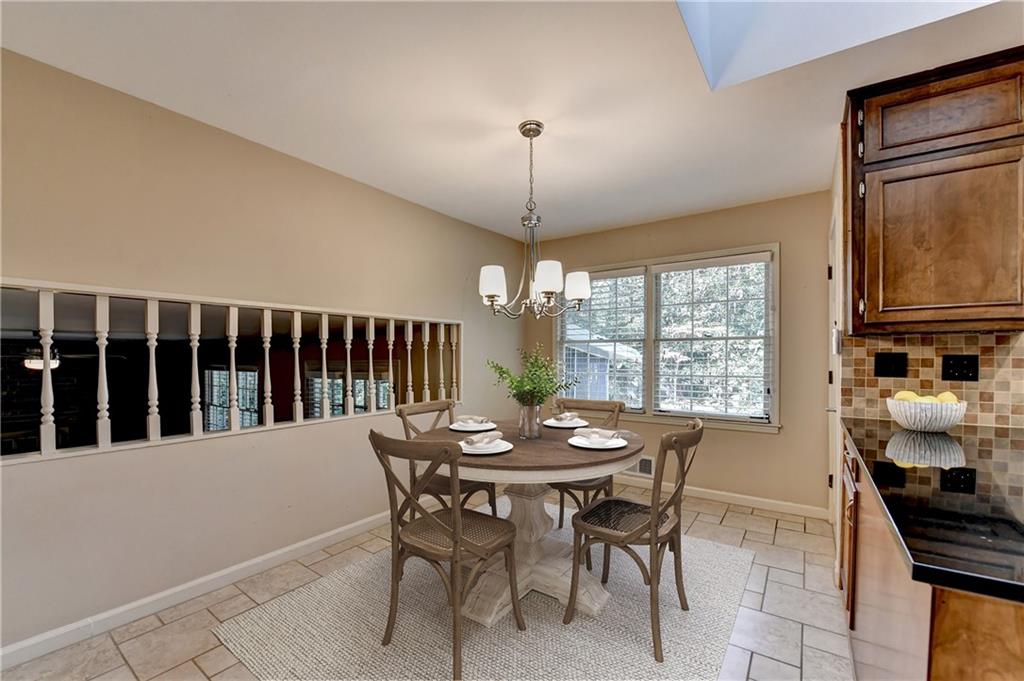 1330 Hampton Hall Drive NE