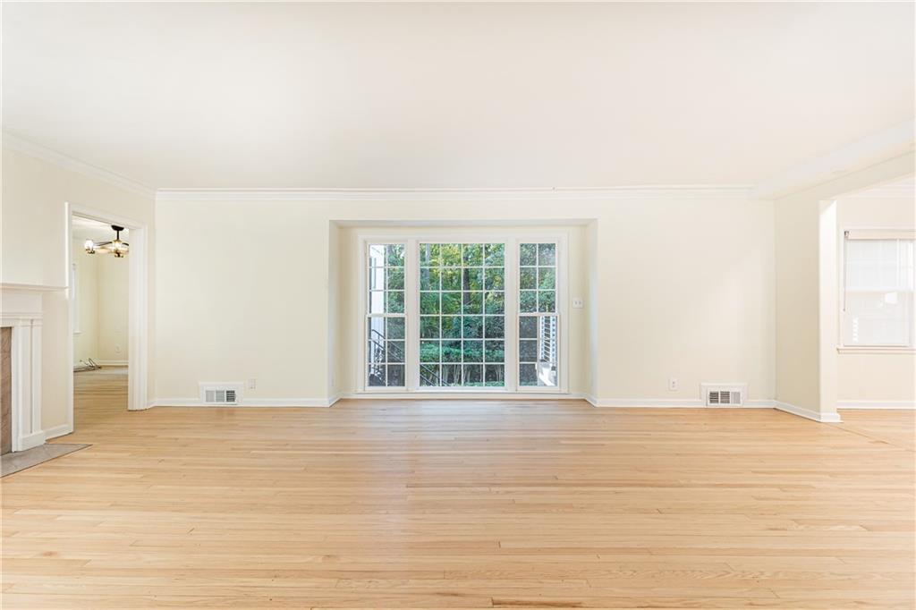 200 W Paces Ferry Road NW