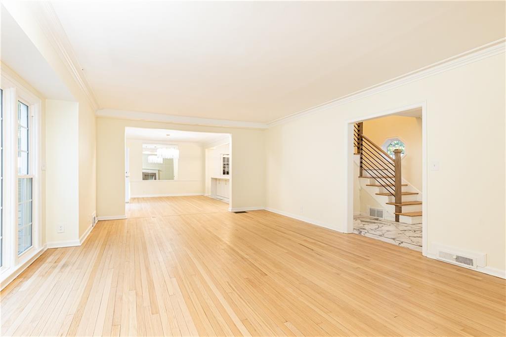 200 W Paces Ferry Road NW