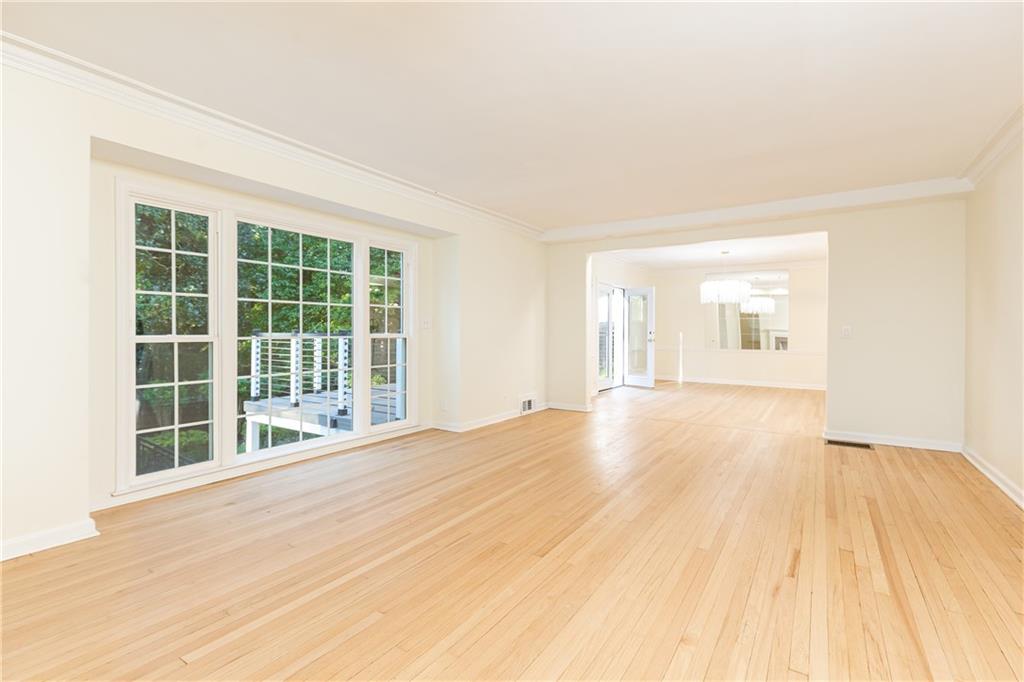 200 W Paces Ferry Road NW