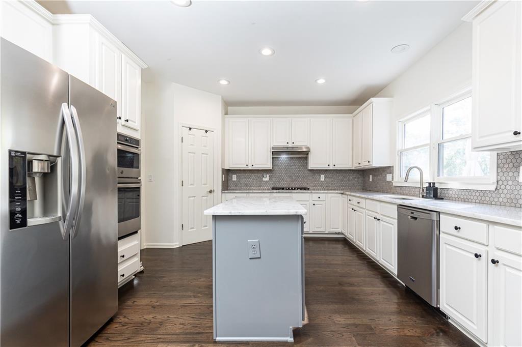 1706 Durley Down Court SE