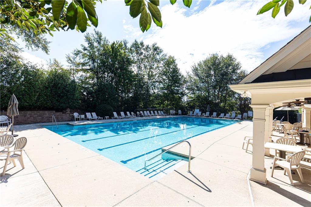 1706 Durley Down Court SE