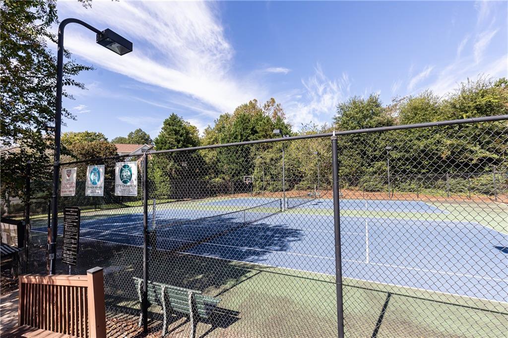 1706 Durley Down Court SE