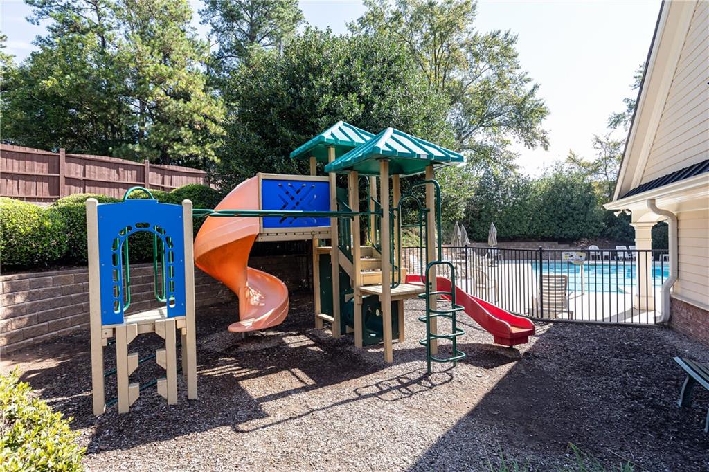 1706 Durley Down Court SE