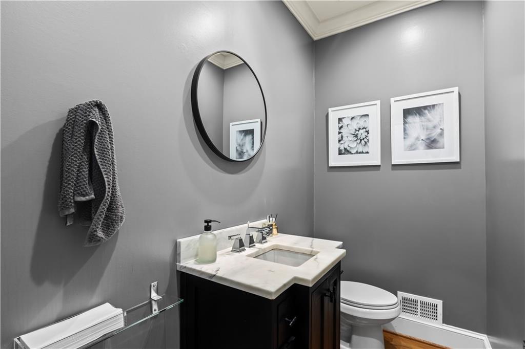 255 Black Water Cove