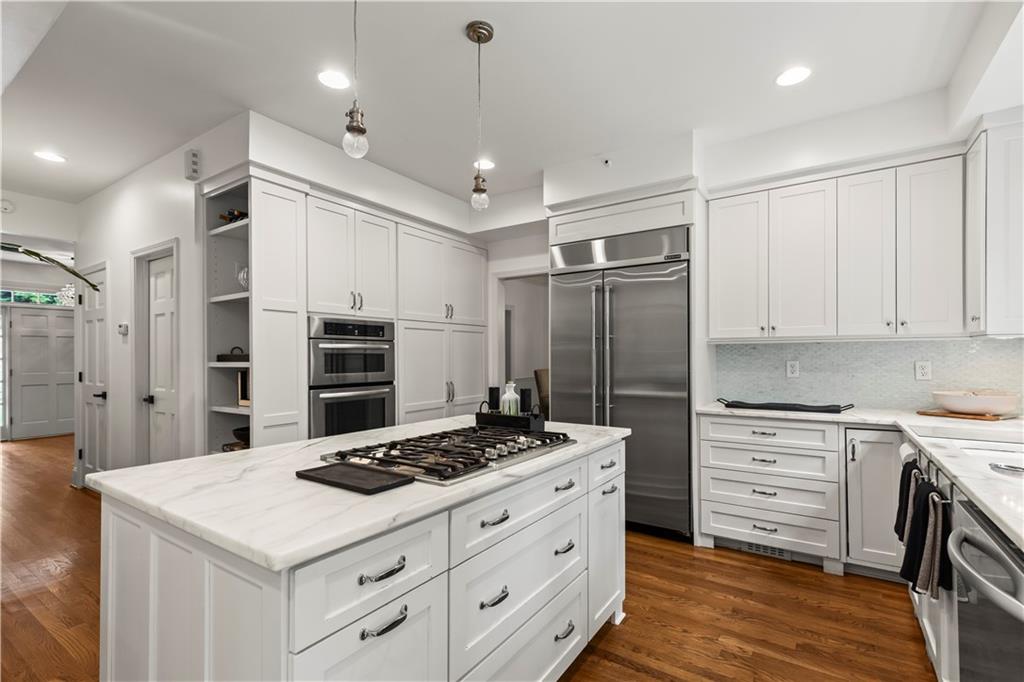 255 Black Water Cove