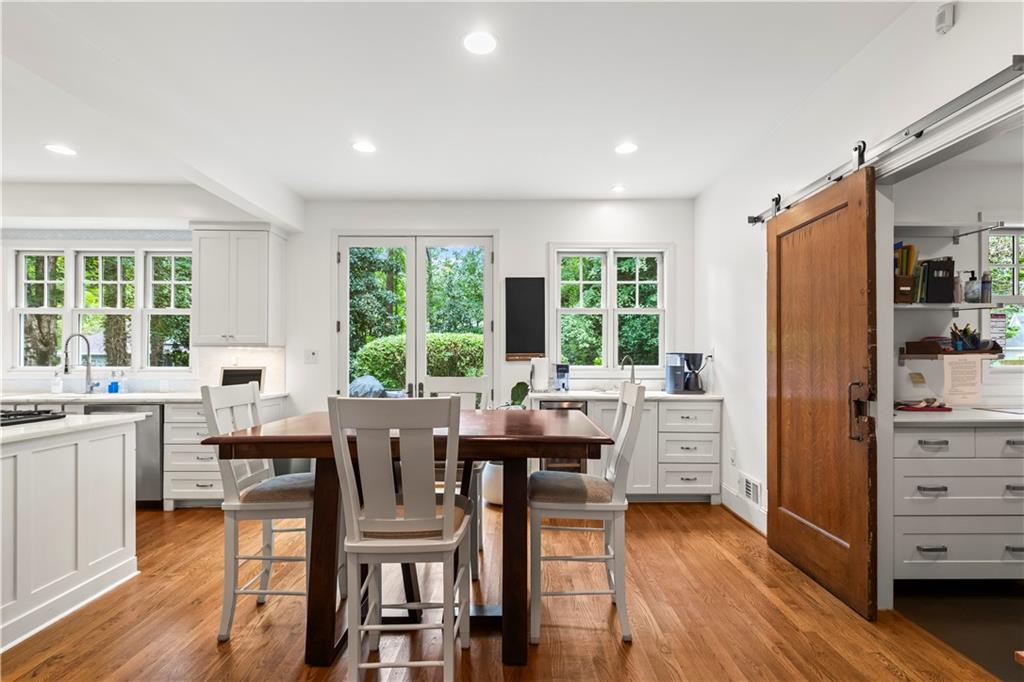 255 Black Water Cove