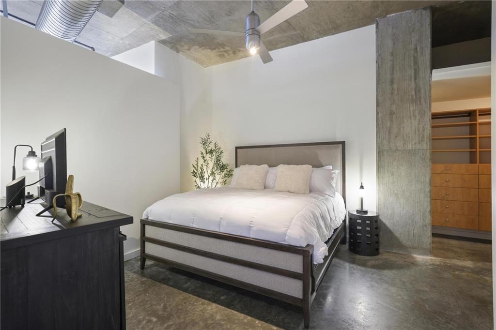 640 Glen Iris Drive NE Unit 403