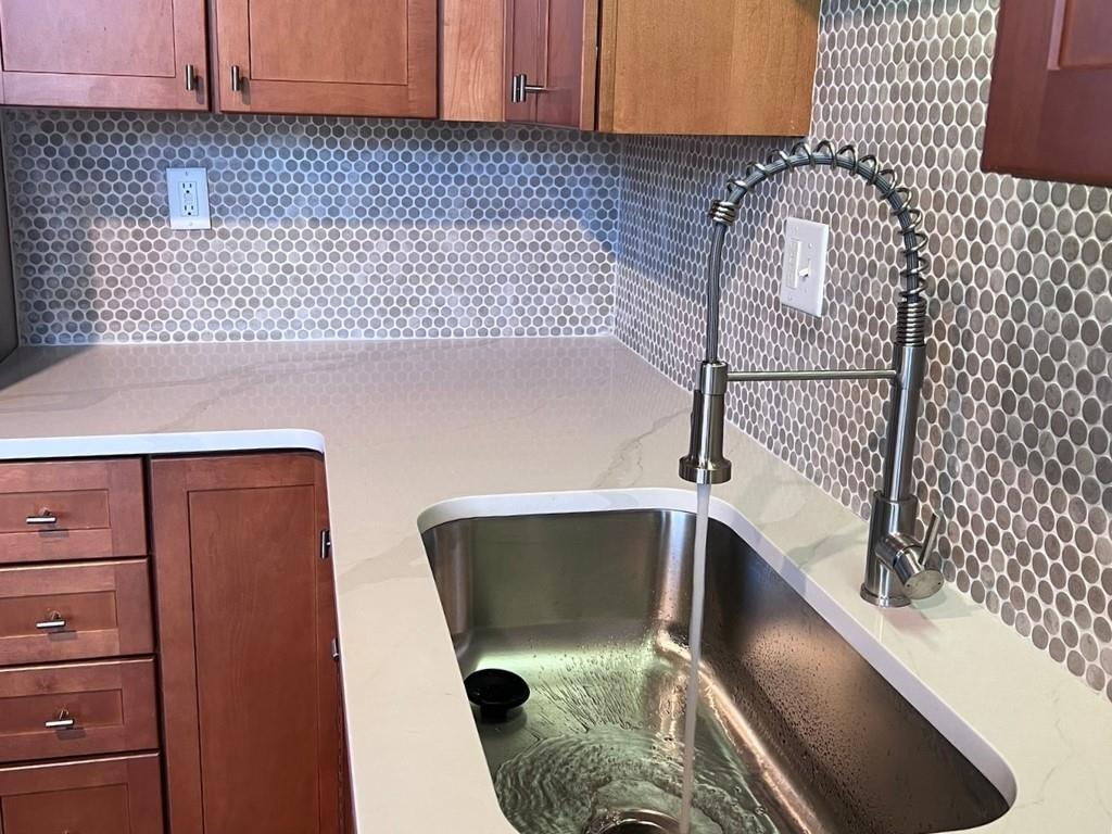 640 Glen Iris Drive NE Unit 403