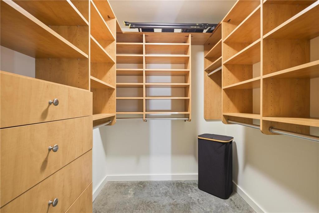 640 Glen Iris Drive NE Unit 403