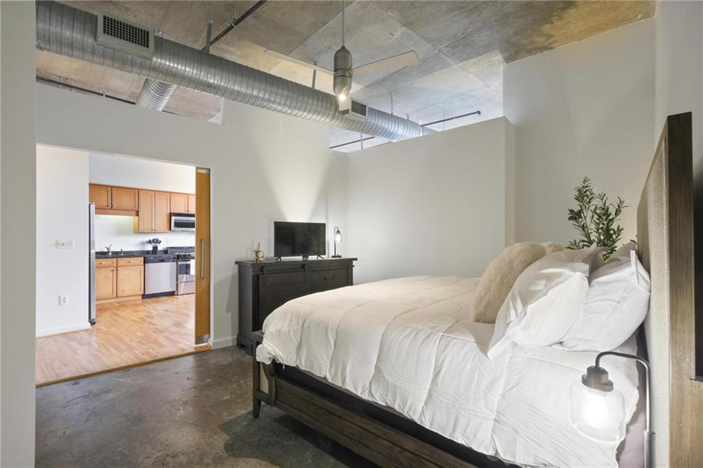 640 Glen Iris Drive NE Unit 403