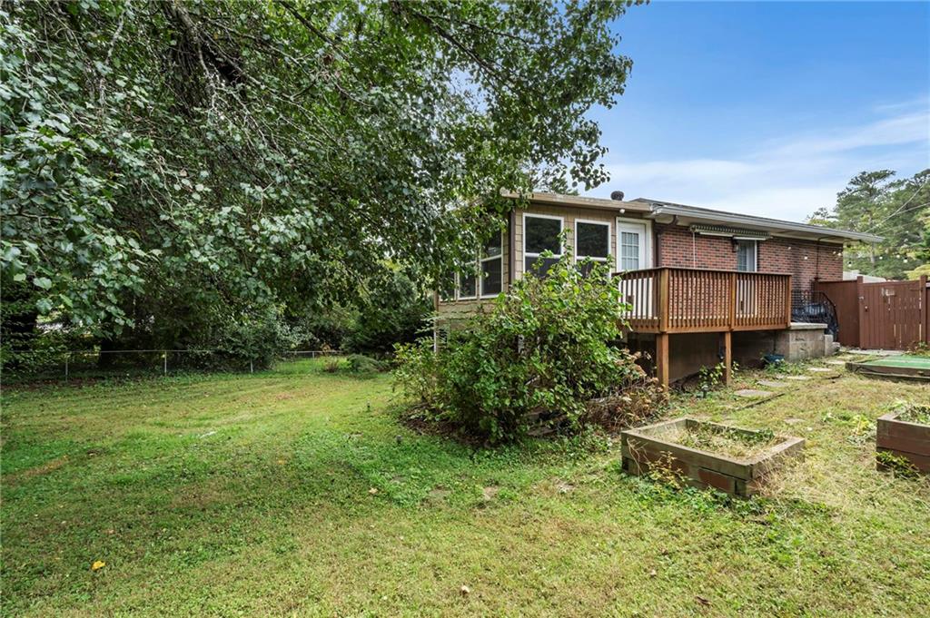 3235 Woodview Drive SE