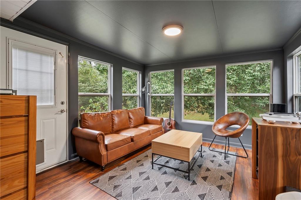 3235 Woodview Drive SE