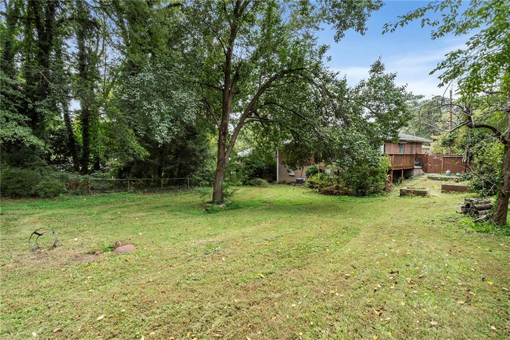 3235 Woodview Drive SE