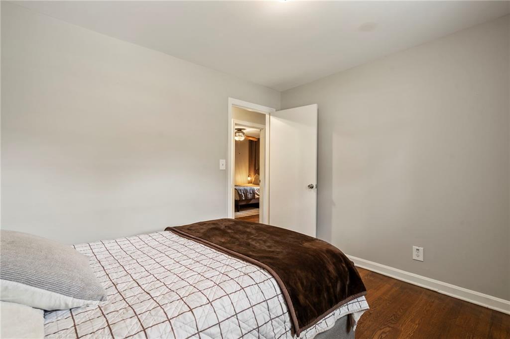 3235 Woodview Drive SE