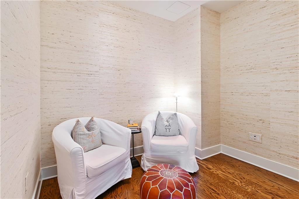 3630 Peachtree Road NE Unit 2106