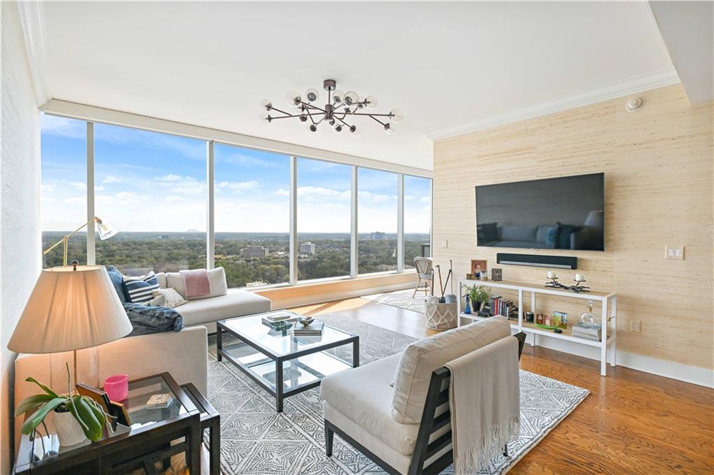 3630 Peachtree Road NE Unit 2106