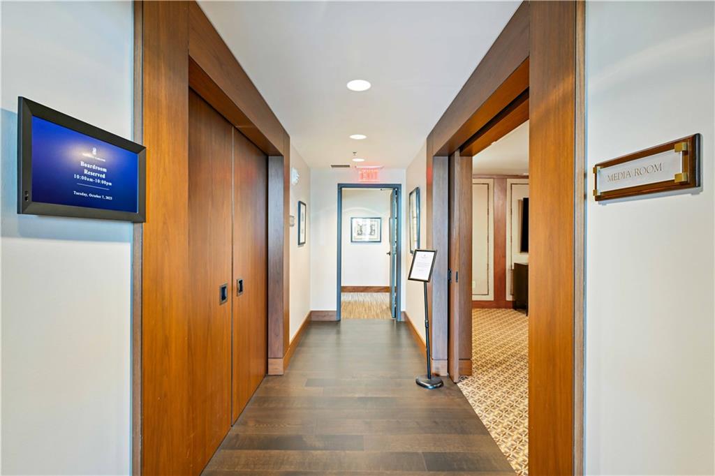 3630 Peachtree Road NE Unit 2106