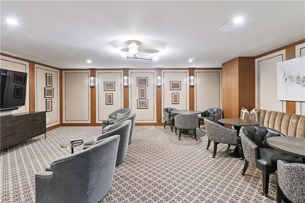 3630 Peachtree Road NE Unit 2106