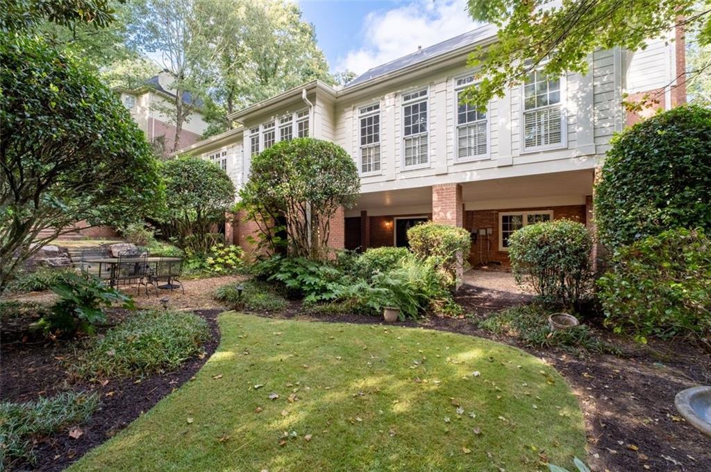 1152 Byrnwyck Road NE