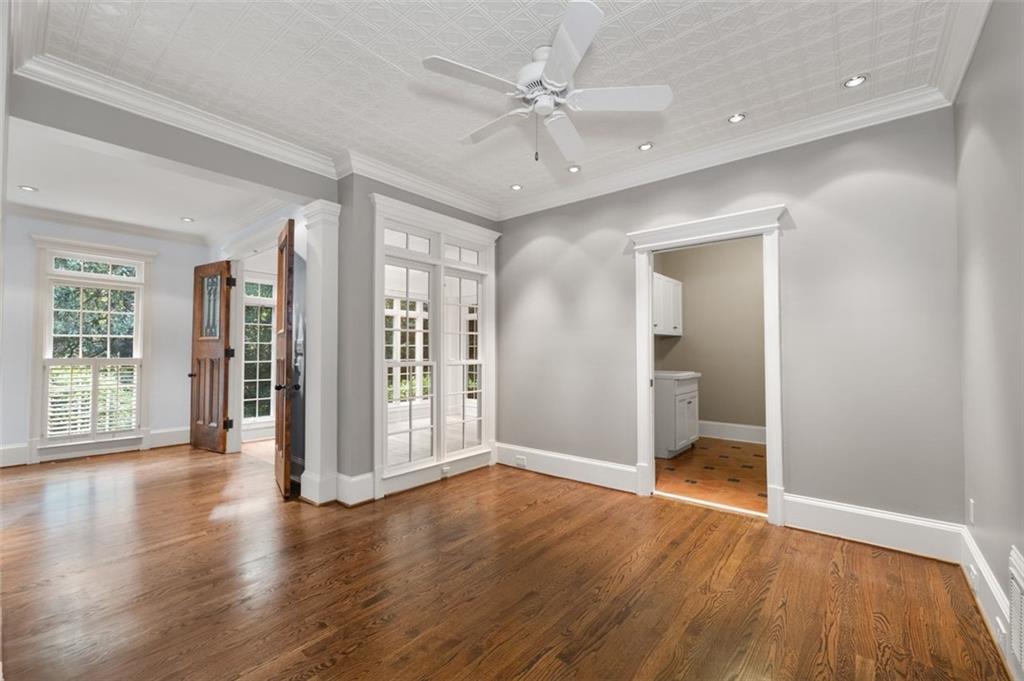 1152 Byrnwyck Road NE