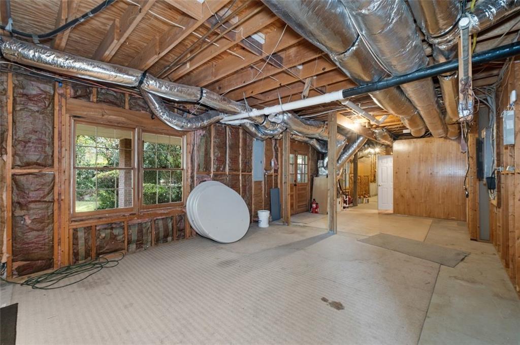 1152 Byrnwyck Road NE