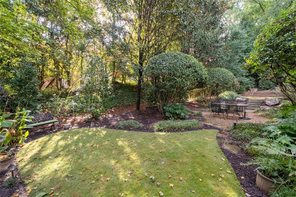 1152 Byrnwyck Road NE