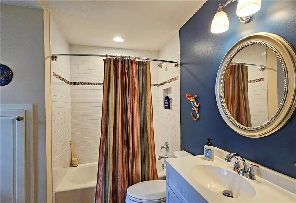 3237 Harvest Way