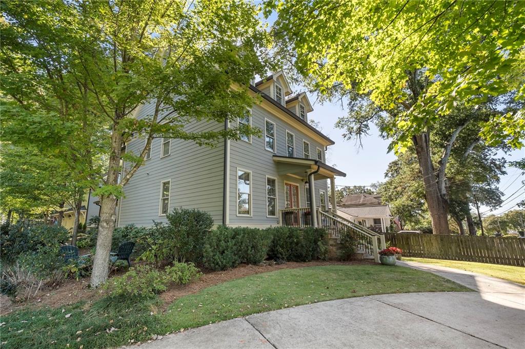 2643 Caldwell Road NE
