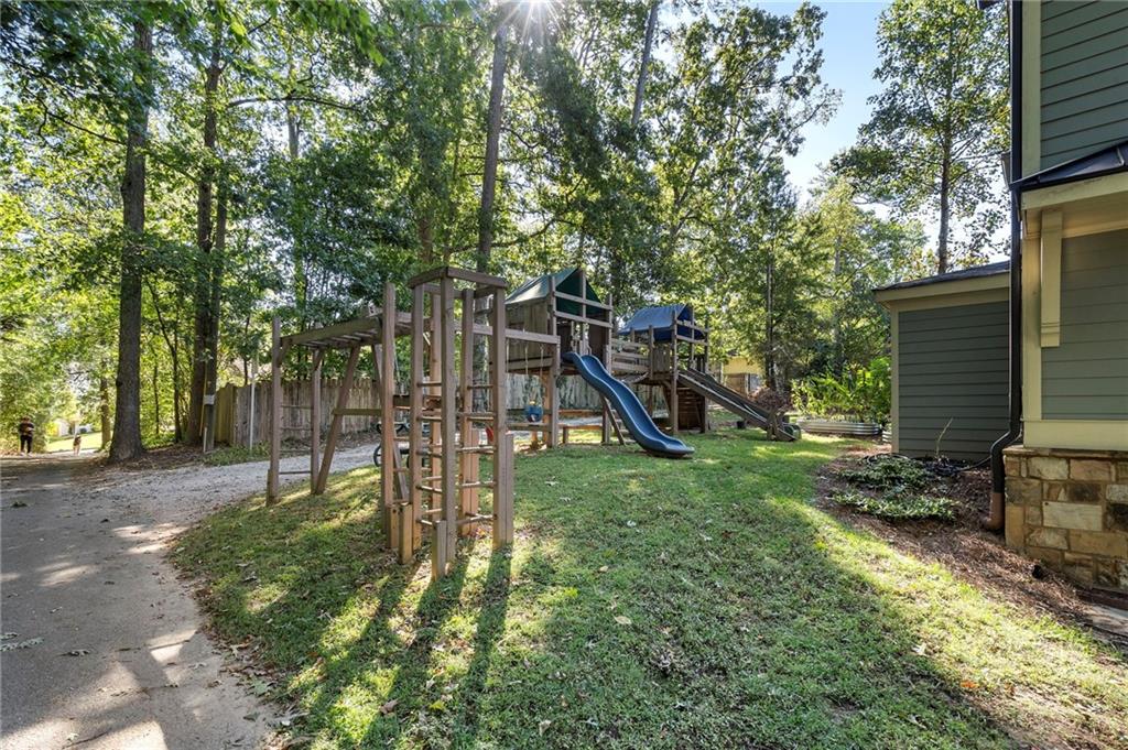 2643 Caldwell Road NE