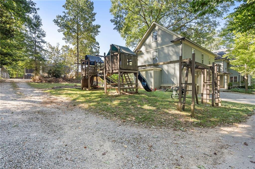 2643 Caldwell Road NE