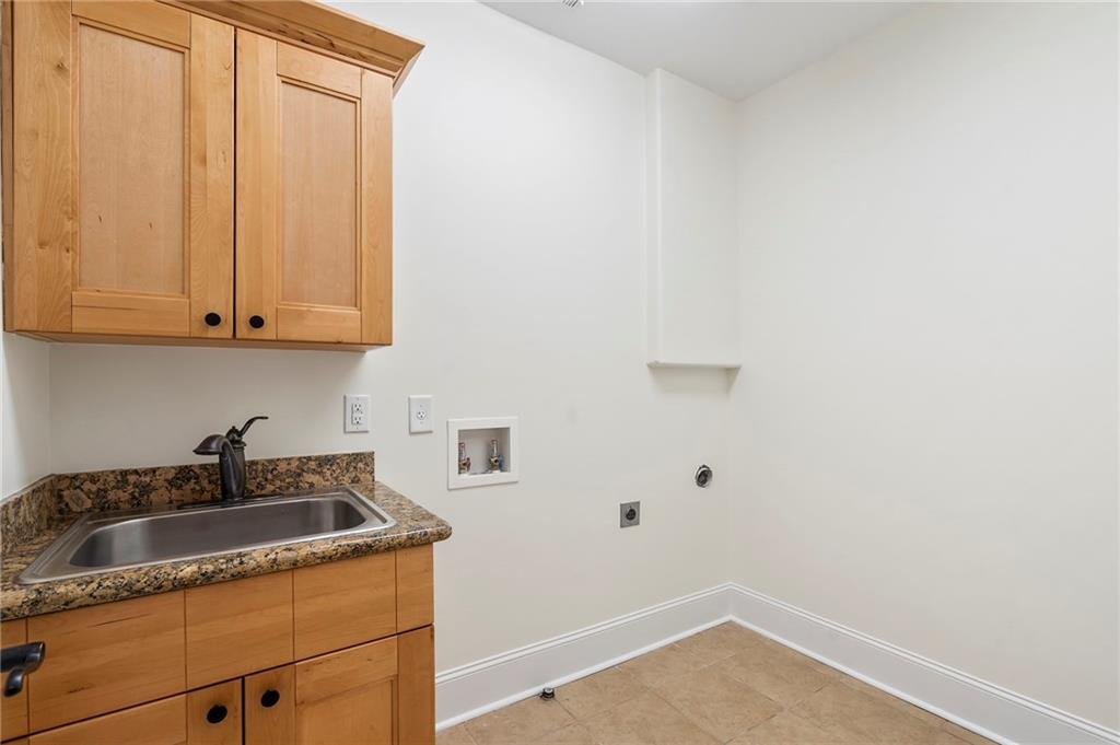 2643 Caldwell Road NE