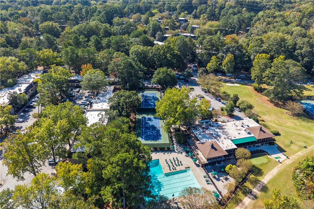 13 Chaumont Square NW