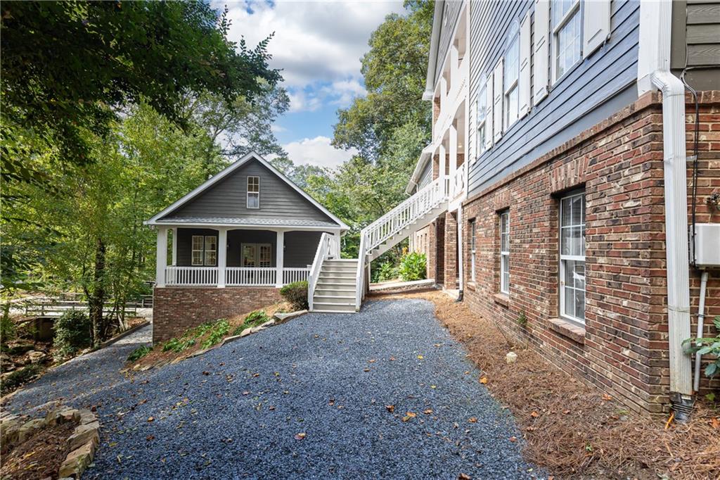 6370 River Chase Circle