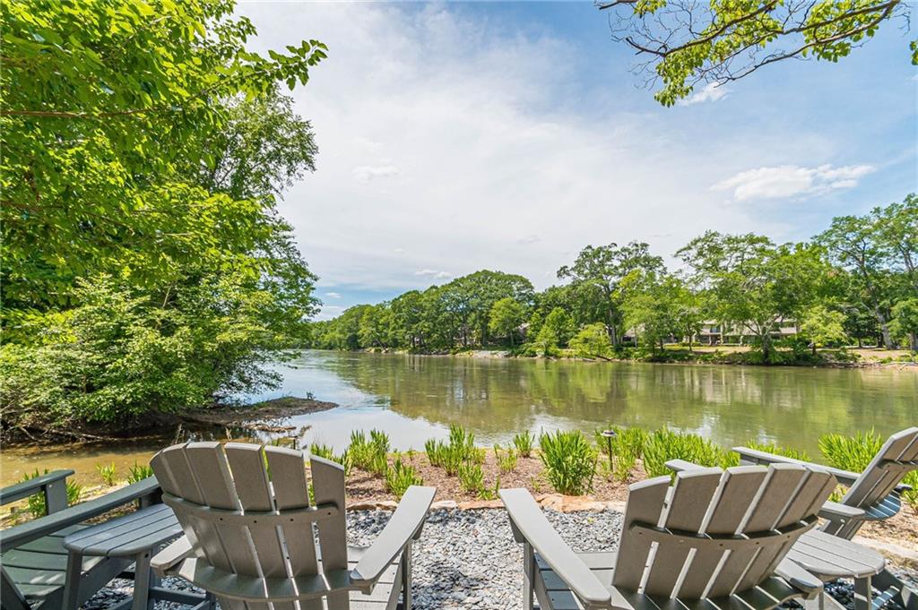 6370 River Chase Circle