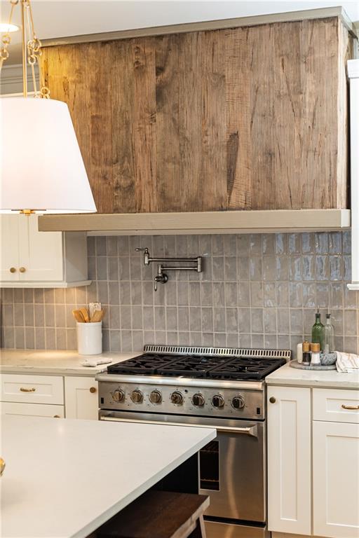 6370 River Chase Circle