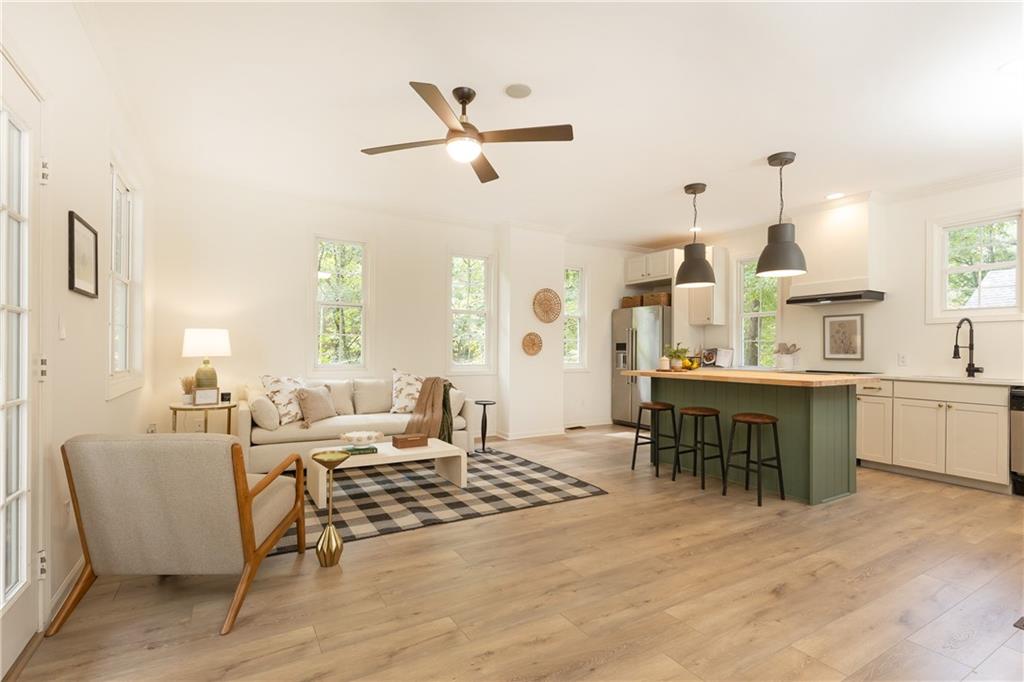 6370 River Chase Circle