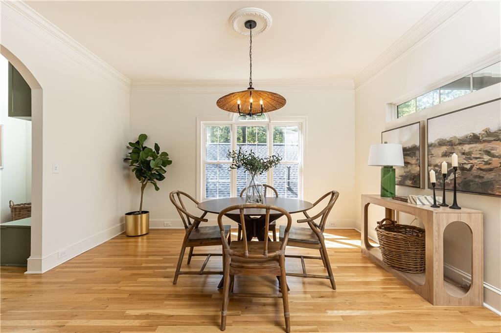 6370 River Chase Circle