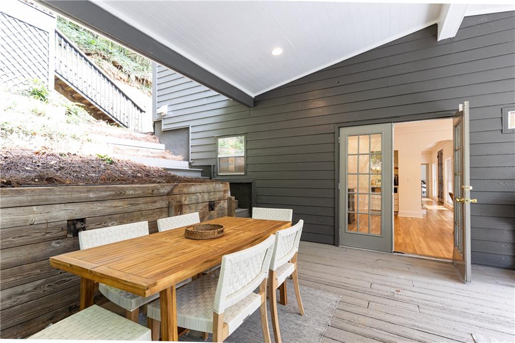 6370 River Chase Circle