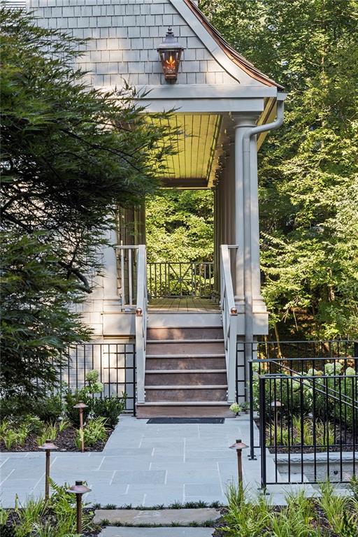 3990 Paces Ferry Rd NW